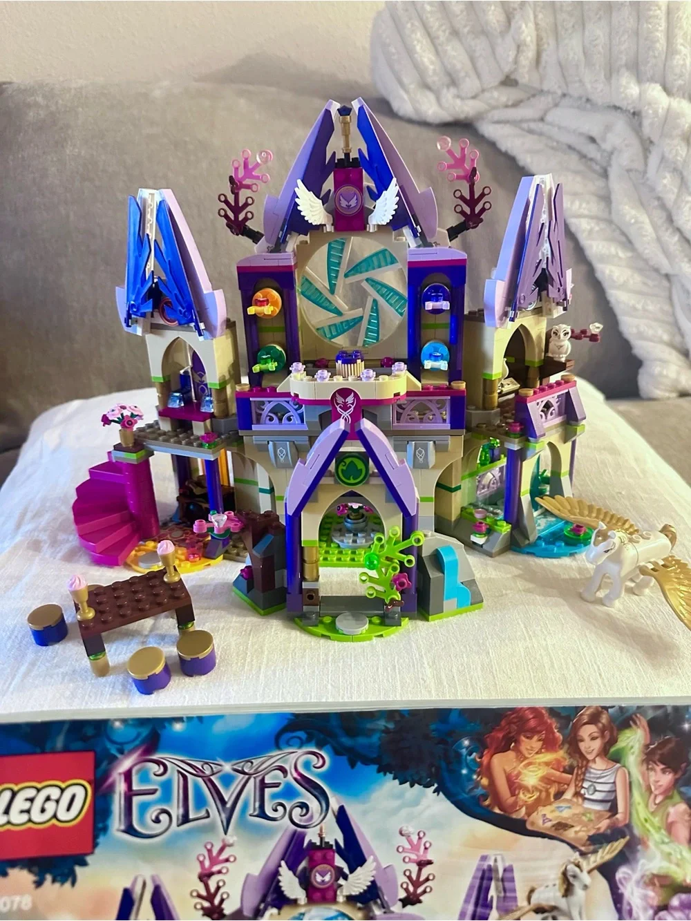 Lego Elves Purple, Pink & Blue Enchanted Castle Playset